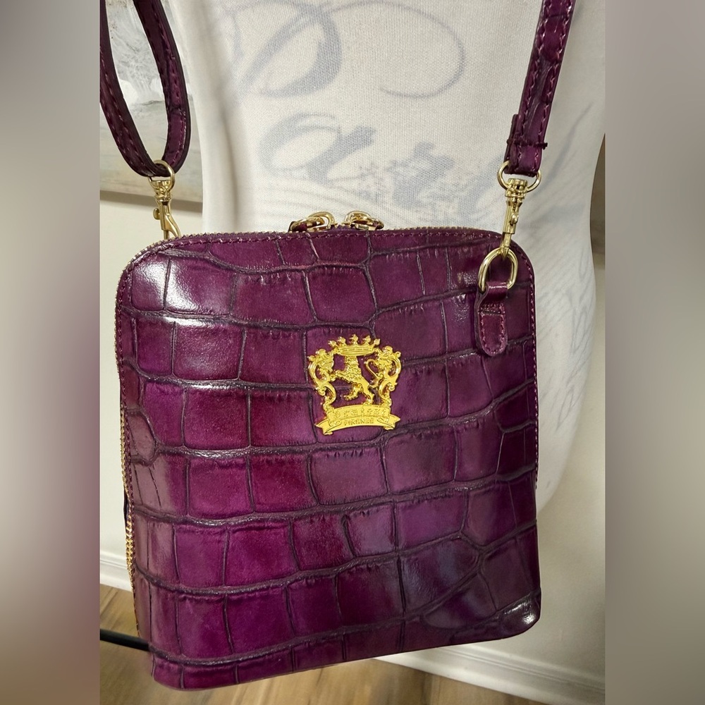 PRATESI Italian Firenze Leather Crossbody with Storage bag, Purple - Picture 2 of 16